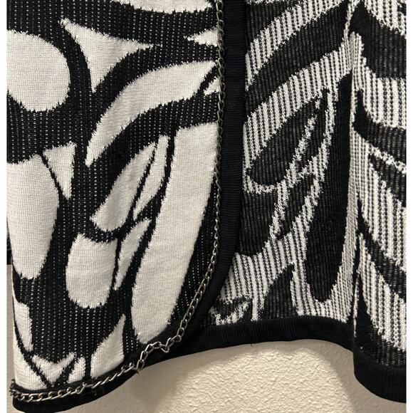 Ming Wang Women’s Cardigan Black And White Size Petite Small‎ With Chain Accent. - Picture 2 of 3